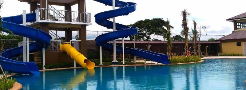 Aquamira Resort Cavite Extérieur photo